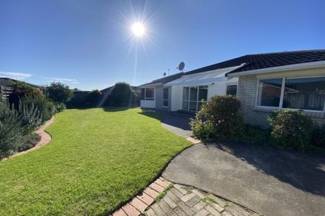 Photo of property in 165 Heta Road, Highlands Park, New Plymouth, 4312