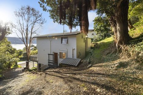 Photo of property in 18 Marion Street, Macandrew Bay, Dunedin, 9014
