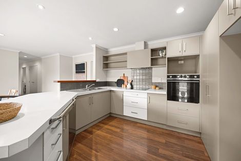 Photo of property in 15 Winslow Court, Huntington, Hamilton, 3210
