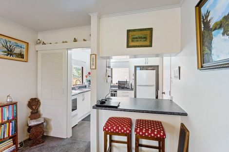 Photo of property in 51 Ngaio Road, Waikanae, 5036