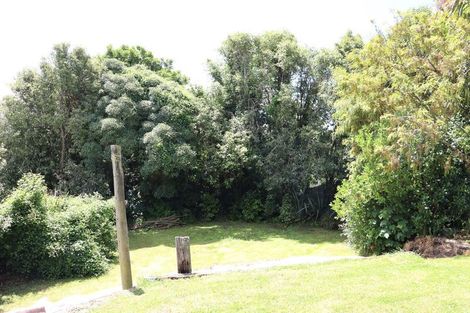 Photo of property in 6 School Road, Kakanui, Oamaru, 9495