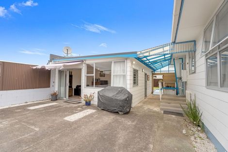 Photo of property in 118 Aberdeen Place, Whangamata, 3620