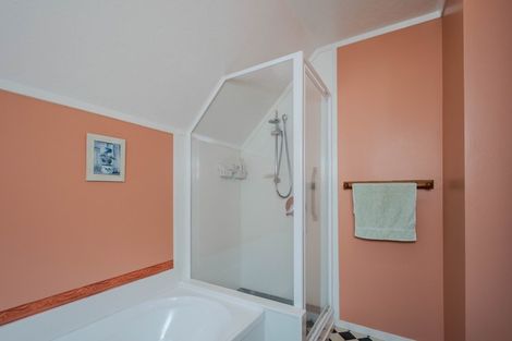 Photo of property in 115f4 Owen Street, Newtown, Wellington, 6021