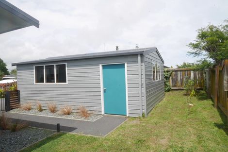 Photo of property in 69 Langdale Avenue, Paraparaumu, 5032