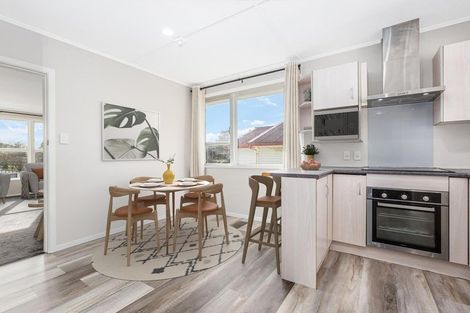 Photo of property in 146 Sievers Grove, Cannons Creek, Porirua, 5024