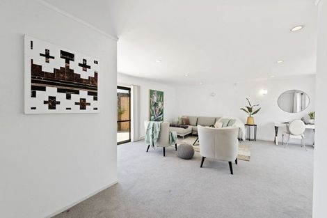 Photo of property in 5 Culver Terrace, Howick, Auckland, 2014