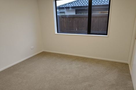 Photo of property in 18 Crossley Avenue, Woodend, 7610