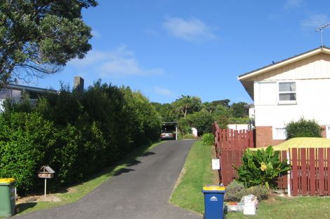 Photo of property in 5 Rosalind Road, Glenfield, Auckland, 0629