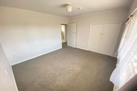 Photo of property in 102 Bartholomew Road, Levin, 5510