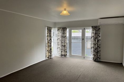 Photo of property in 5 Julian Place, Otara, Auckland, 2023