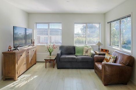 Photo of property in 3/15 Walter Street, Hauraki, Auckland, 0622