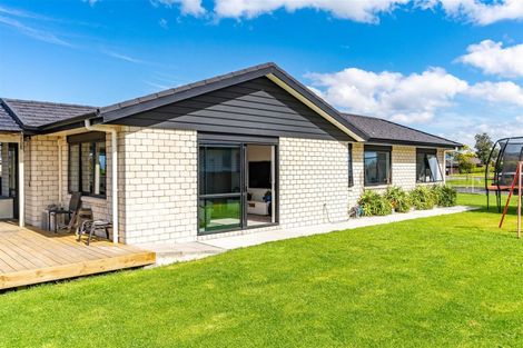 Photo of property in 7 Riverglen Road, Waipu, 0510