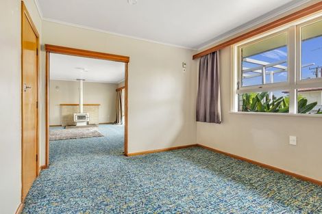 Photo of property in 8 Kauri Street, Taradale, Napier, 4112