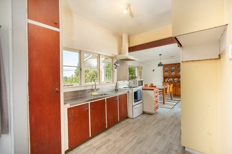 Photo of property in 37 Ngapuke Lane, Parua Bay, 0192