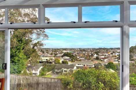 Photo of property in 19 Tregarth Street, Saint Johns Hill, Whanganui, 4501