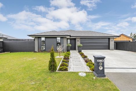 Photo of property in 9 Cedric Place, Darfield, 7510