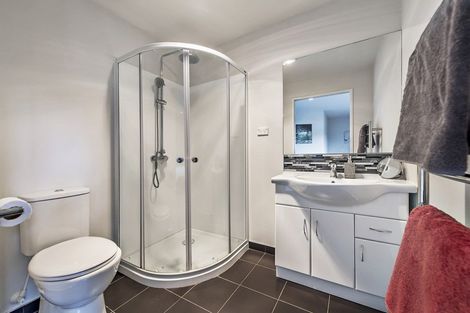 Photo of property in 18 Queen Street, Coalgate, 7673
