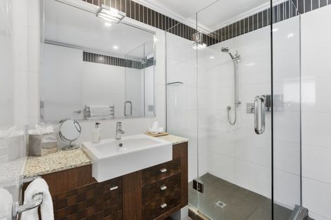 Photo of property in 10/225 Lake Terrace, Waipahihi, Taupo, 3330