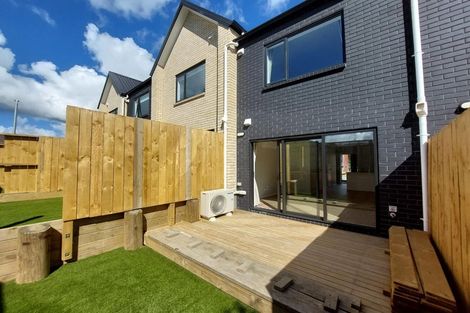Photo of property in 6/125b Metcalfe Road, Ranui, Auckland, 0612