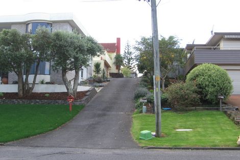 Photo of property in 1/4 Morrow Avenue, Bucklands Beach, Auckland, 2012