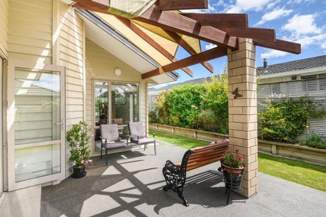 Photo of property in 21 Shelton Place, Feilding, 4702