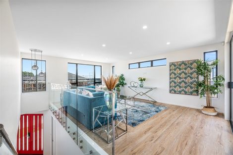 Photo of property in 5 Shibata Rise, Ranui, Auckland, 0612