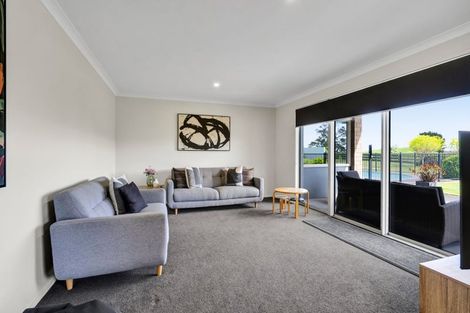 Photo of property in 338 Smart Road, Hillsborough, New Plymouth, 4372
