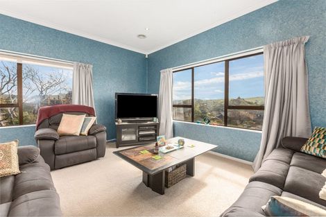 Photo of property in 7 The Top Gallant, Whitby, Porirua, 5024