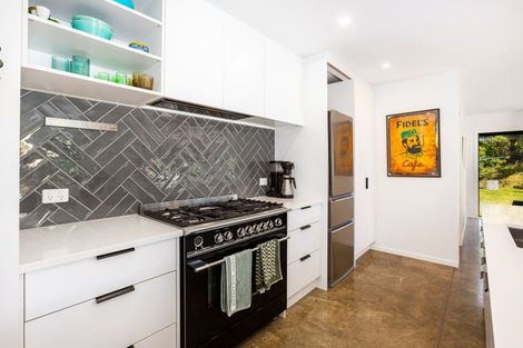 Photo of property in 27 Smithfield Road, Waikanae, 5391