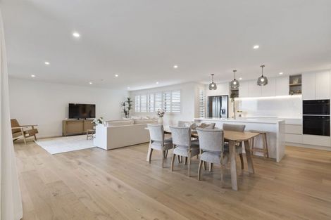 Photo of property in 10b Montrose Terrace, Mairangi Bay, Auckland, 0630