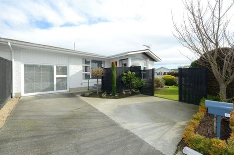 Photo of property in 293 Waimairi Road, Ilam, Christchurch, 8041