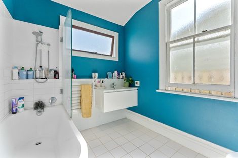 Photo of property in 15 Kelvin Street, Aramoho, Whanganui, 4500