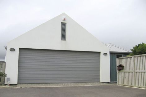 Photo of property in 39 Hawtrey Terrace, Churton Park, Wellington, 6037