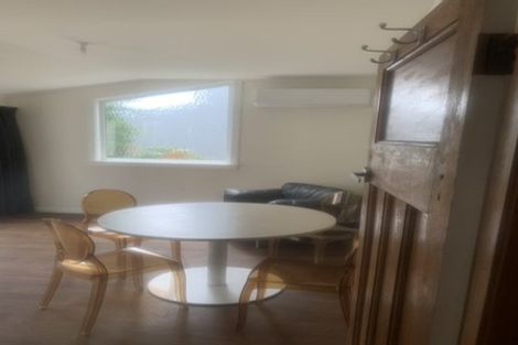 Photo of property in 37 Ara Paiwhenua, Tawa, Wellington, 5028