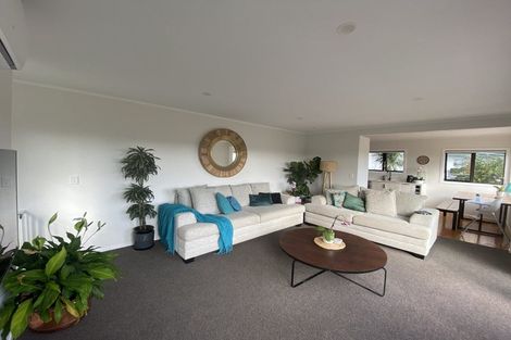 Photo of property in 43 Everard Avenue, Army Bay, Whangaparaoa, 0930