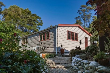 Photo of property in 4 Swansea Street, Waimangaroa, Westport, 7891