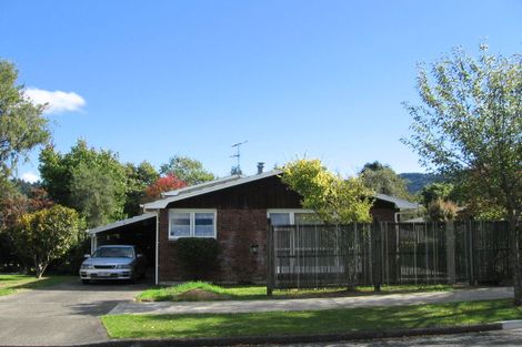 Photo of property in 4f2- Dowling Grove, Silverstream, Upper Hutt, 5019