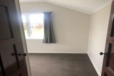 Photo of property in 192 Rathgar Road, Henderson, Auckland, 0610