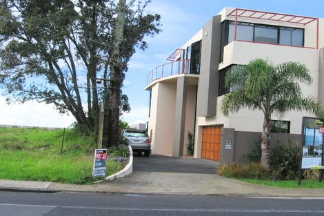 Photo of property in 126 Clovelly Road, Bucklands Beach, Auckland, 2012