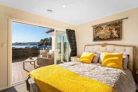 Photo of property in 8 Ihakara Arthur Lane, Aotea, Porirua, 5024