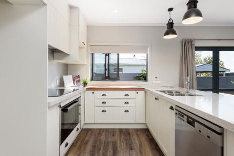 Photo of property in 17 Margaret Road, Bellevue, Tauranga, 3110