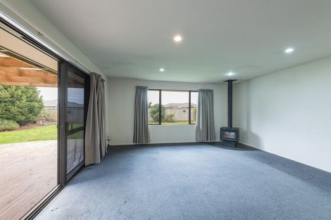 Photo of property in 30 Monaco View, Stoke, Nelson, 7011