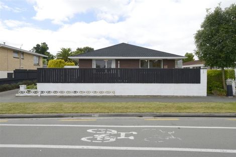 Photo of property in 224 Waimairi Road, Ilam, Christchurch, 8041