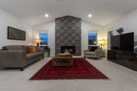 Photo of property in 25 Phoenix Palms Grove, Levin, 5510