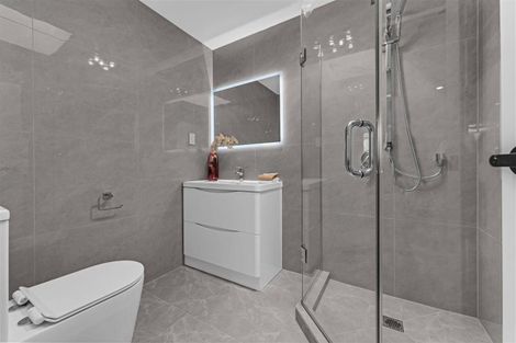 Photo of property in 61 Maungakaraka Road, Karaka, 2580