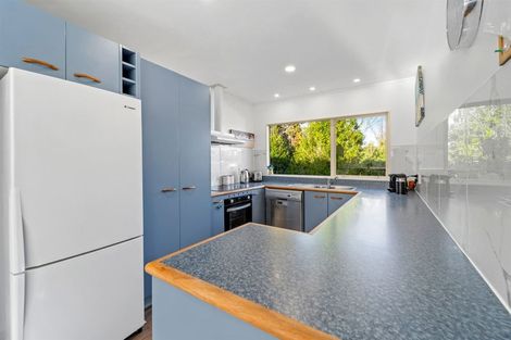 Photo of property in 2/15 Ellenbury Place, Stanmore Bay, Whangaparaoa, 0932