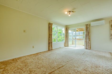 Photo of property in 29 Karaka Street, Helensville, 0800