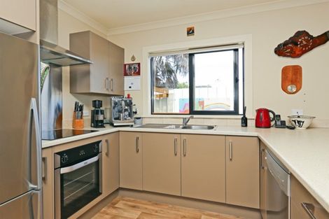 Photo of property in 148a Gloucester Street, Taradale, Napier, 4112