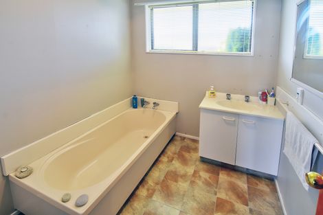 Photo of property in 20 Massey Place, Masterton, 5810