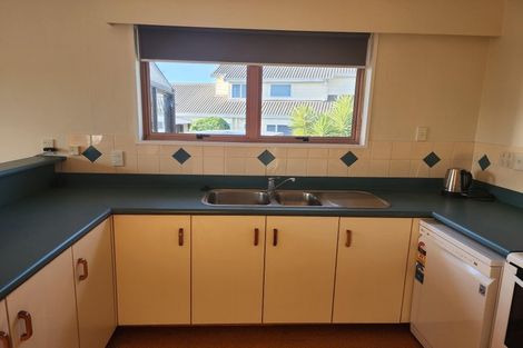 Photo of property in 39 James Cook Street, Havelock North, 4130